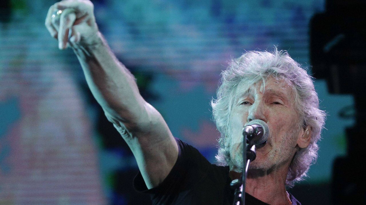 Roger Waters Mahsa Amini