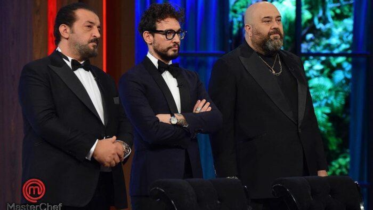 MasterChef tarihinde bir ilk Somer Şef canlı yayında duyurdu