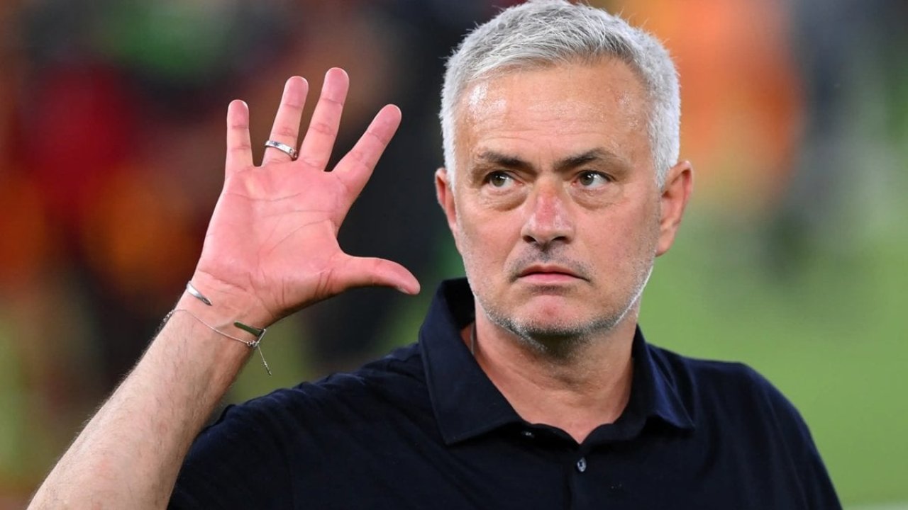 Jose Mourinho Fenerbahçe'ye mi Geliyor? Transfer Dedikoduları Artıyor!