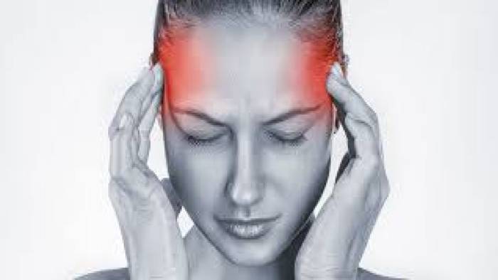 Baş ağrısına ne iyi gelir? 10 Doğal yöntem